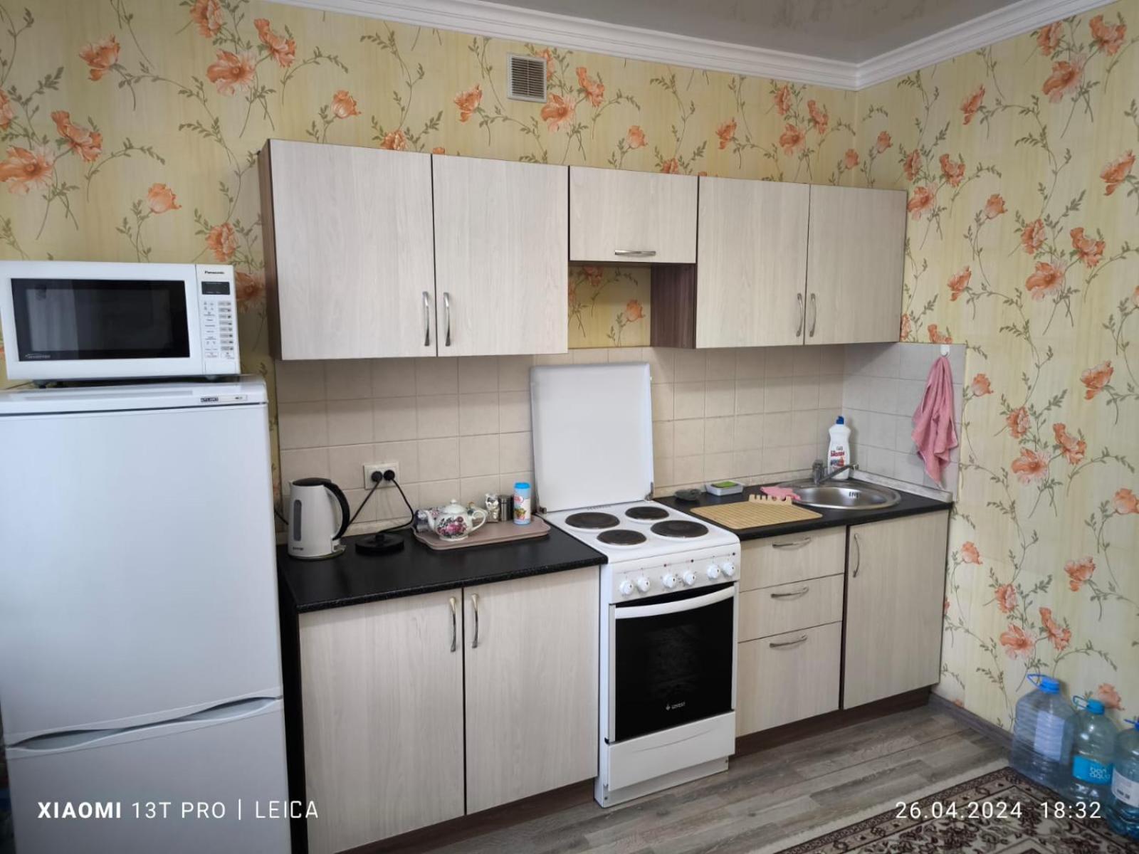 Уютная Квартира Комфорт Класса74 Astana Eksteriør billede